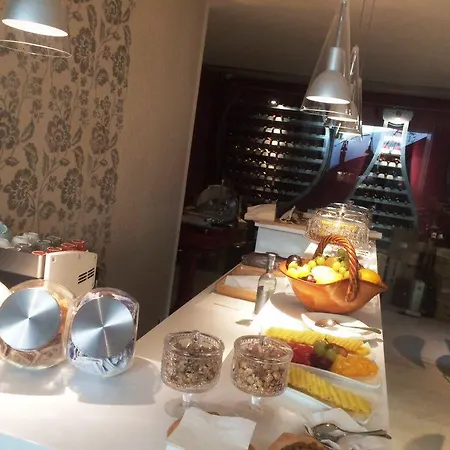 Bed & Breakfast Tenuta San Masseo - Boutique Farm & 3*