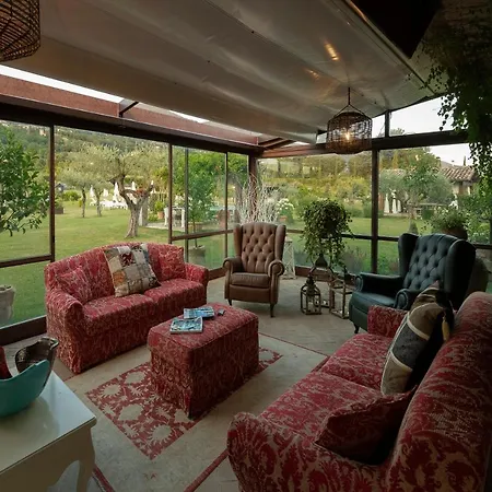 Bed & Breakfast Tenuta San Masseo - Boutique Farm & 3*