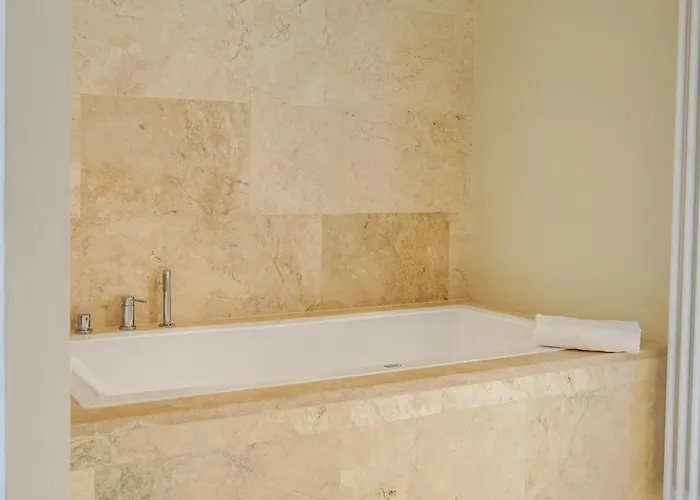 Tenuta San Masseo - Boutique Farm & 4*